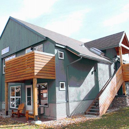 Waterton Lakes Lodge Resort Esterno foto