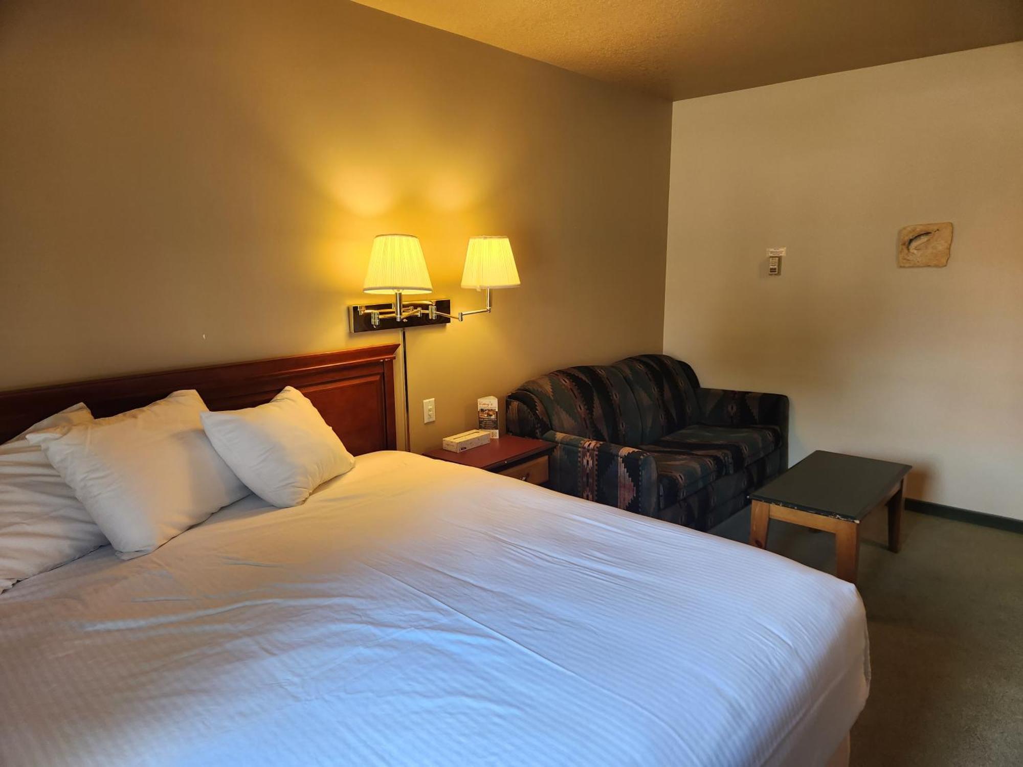 Waterton Lakes Lodge Resort Esterno foto