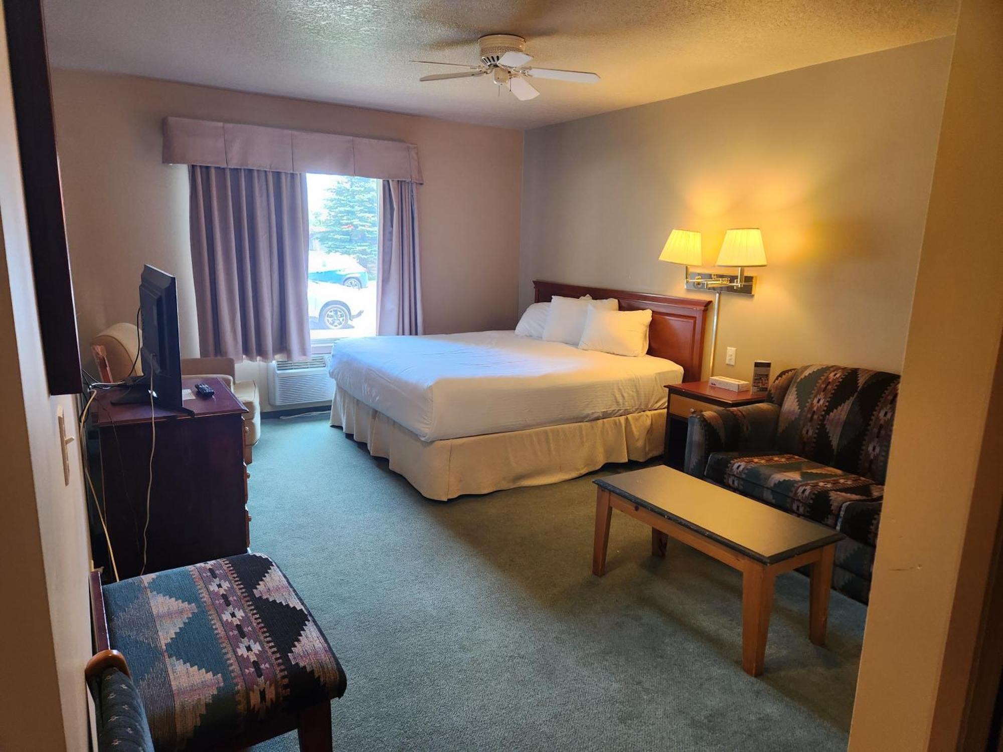 Waterton Lakes Lodge Resort Esterno foto