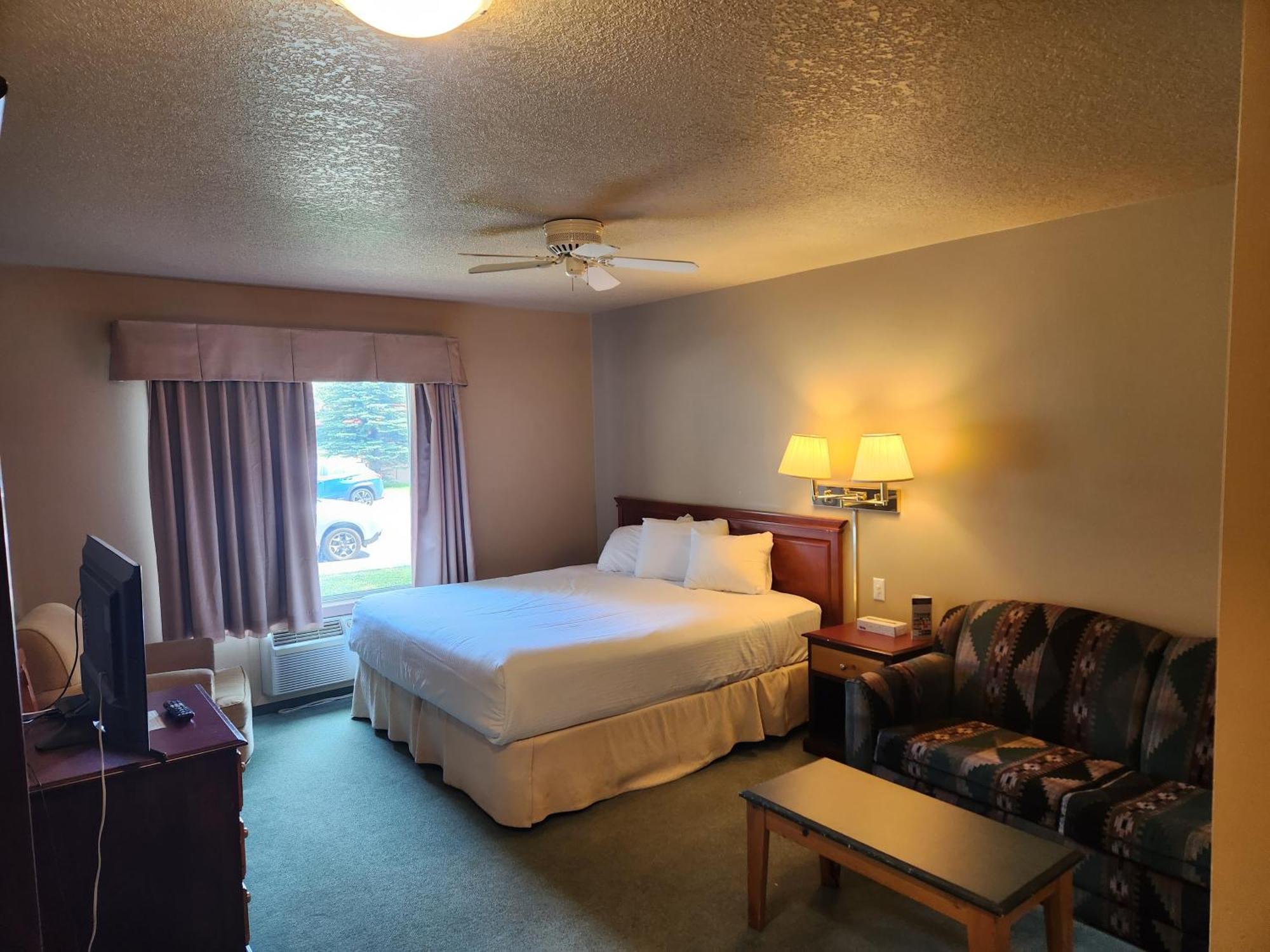 Waterton Lakes Lodge Resort Esterno foto