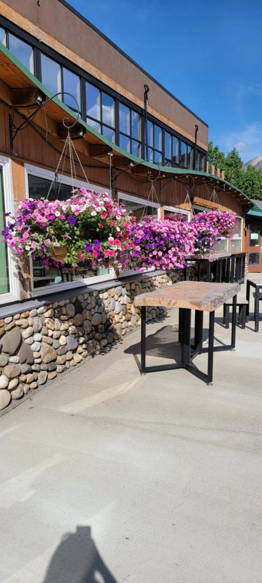 Waterton Lakes Lodge Resort Esterno foto